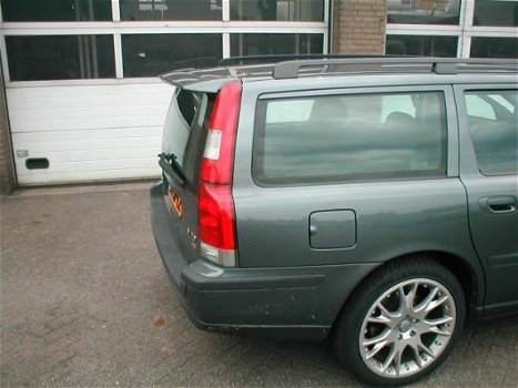 Volvo V70 - 2.4 D5 Geartronic Edition II - 1