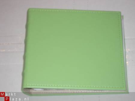 SALE! Book-Look album licht groen 15 cm X 15 cm Karen Foster - 2