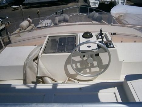 Ferretti 49 Fly (1986) - 2