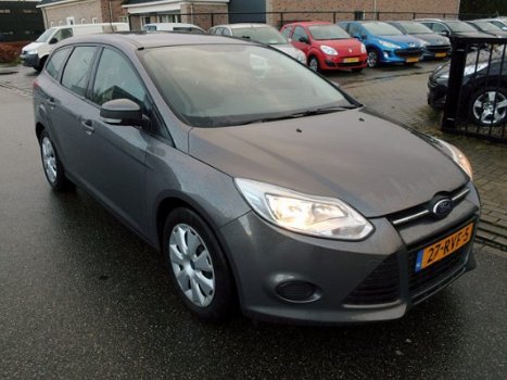 Ford Focus Wagon - 1.6 TDCI TREND, BJ`2011, Nieuw model - 1