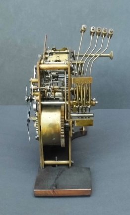 = Uurwerk voor onderdelen = G. Becker P42 = 32351 - Afbeelding 2