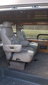 Chevrolet Express - Chevy Van Camper 5.7 V8 met LPG G3 - 1