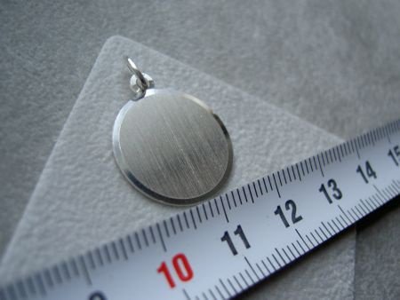 Zilveren graveerhangertje, 18 mm (glad randje) - 2