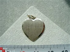Zilveren graveerhartje, 18 mm (glad randje)