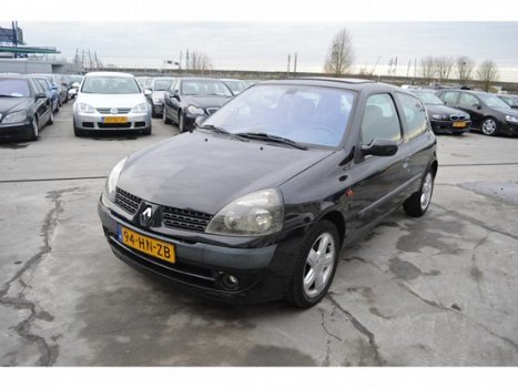 Renault Clio - 1.2 16V - 1