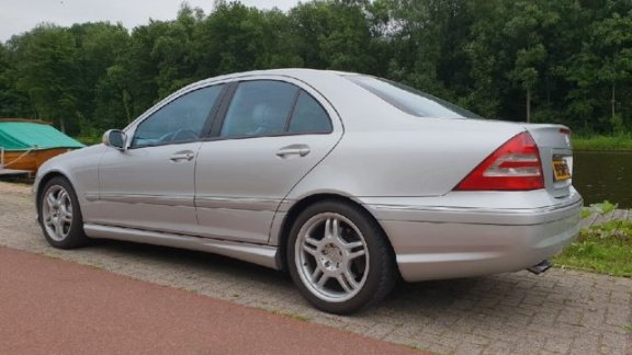 Mercedes-Benz C-klasse - 30CDI AMG, CLIMA, XENON, CRUISE, 230PK - 1