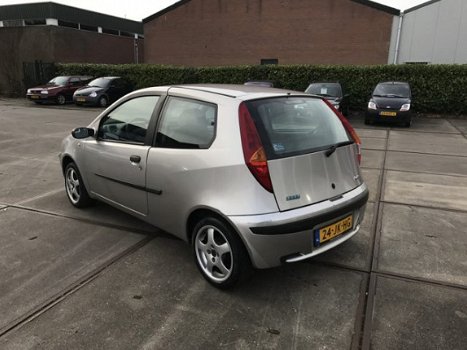 Fiat Punto - Stuurbekrachtiging / Nieuwe APK / NAP -1.2 ELX - 1