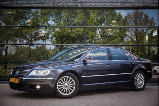 Volkswagen Phaeton - 3.0 TDI 5P. HIGHLINE , PDC, Bi-Xenon, Lederen bekleding, Geventileerde stoelen, - 1