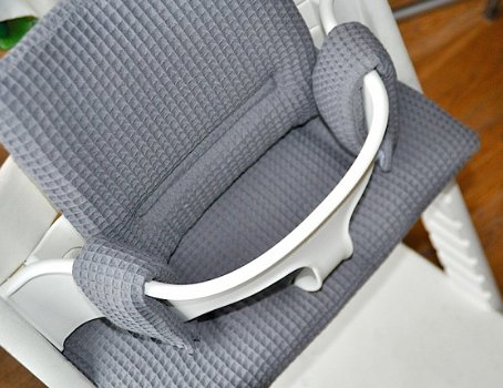 Stokke tripp trapp stoelverkleiner kussens zwart wit plus NIEUW! - 7