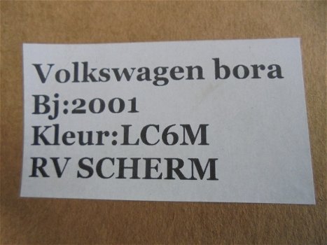 VW Bora 1998/2005 Spatbord Links en Rechtsvoor Kleur LC6M - 2