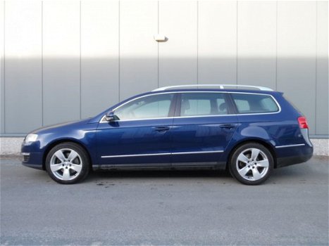 Volkswagen Passat Variant - 2.0 TDI Comfortline Nieuwe APK + banden - 1