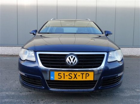 Volkswagen Passat Variant - 2.0 TDI Comfortline Nieuwe APK + banden - 1