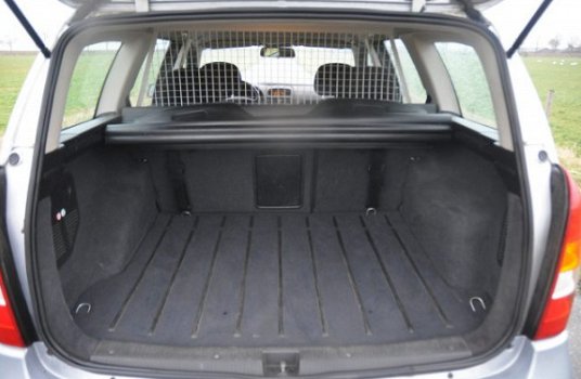 Opel Astra Wagon - 1.8-16V Comfort in zeer goede staat met nieuwe APK - 1