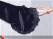 Middeleeuwse jurk uit zwart velours van XtraX 2040 - 1 - Thumbnail