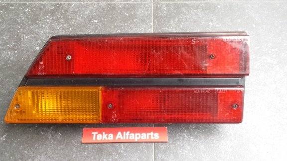 Alfa Romeo Alfasud Sprint Achterlicht Altissimo 32 8637-S Links Used - nr. 1