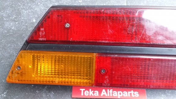 Alfa Romeo Alfasud Sprint Achterlicht Altissimo 32 8637-S Links Used - Afbeelding 2