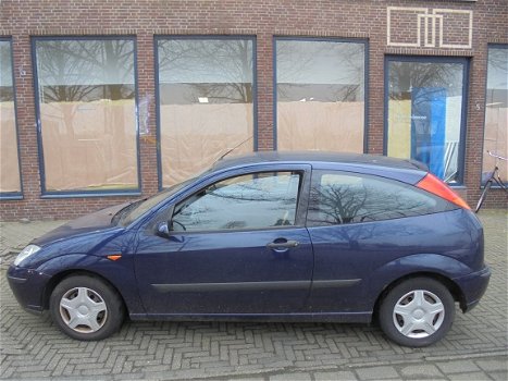 Ford Focus 1.6 16V 2001 onderdelen en Plaatwerk - 1