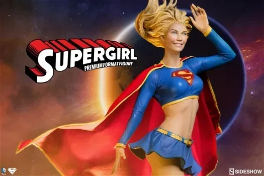 Supergirl Premium Format Sideshow Collectibles - 0