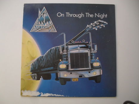 LP - DEF LEPPARD - On through the night - 1