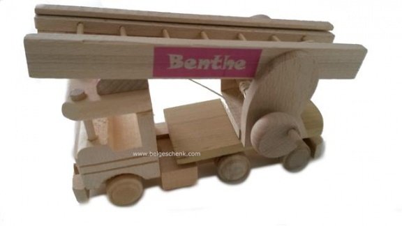Houten vrachtwagen spaarpot met naam en of logo - Afbeelding 2