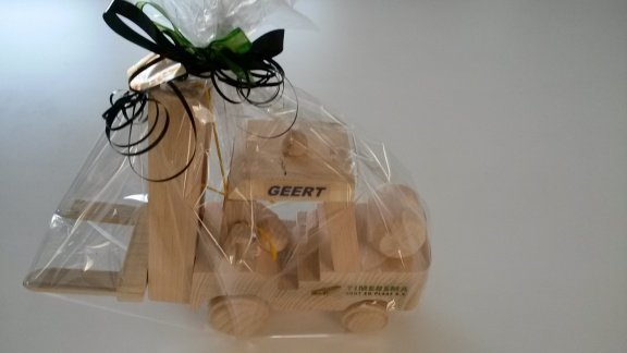 Houten vrachtwagen spaarpot met naam en of logo - Afbeelding 4