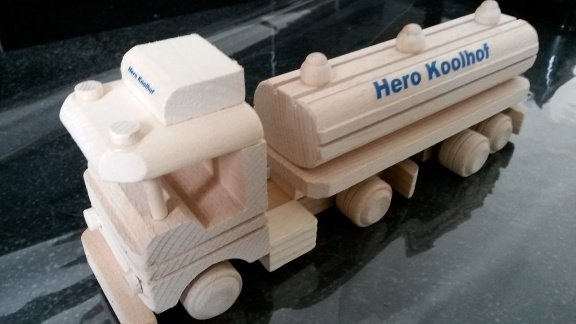 Houten vrachtwagen spaarpot met naam en of logo - Afbeelding 5