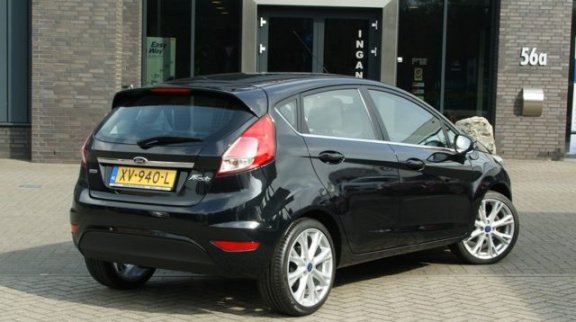 Ford Fiesta - 1.6 TDCI 95pk EcoNetic Titanium 5-drs - 1