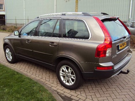 Volvo XC90 - Diesel 2.4 D5 185PK Geartronic, Nw model Schone diesel - 1