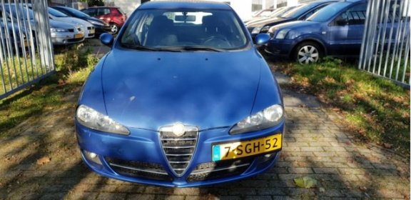 Alfa Romeo 147 - 1.6 T.Spark Distinctive LPG - G/3 - 1