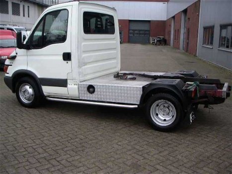 Iveco Daily - 35 C 13 300 TREKGEWICHT 10.000 KG - 1