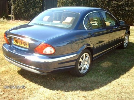 Jaguar X-type - X-type 2.0 V6 Executive - 1