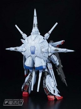 MG 1/100 ZGMF-X13A Providence Gundam - 3