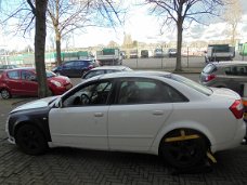 Audi A4 2.5 TDI 24V V6 Quattro 2001 Onderdelen en Plaatwerk