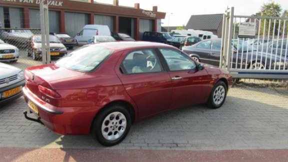 Alfa Romeo 156 - 2.4 JTD - 1