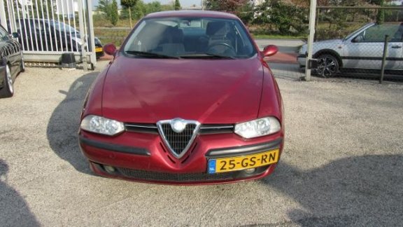 Alfa Romeo 156 - 2.4 JTD - 1