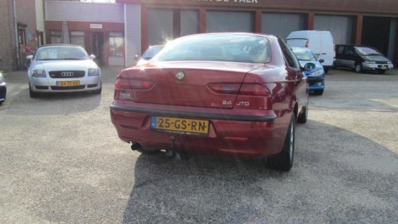 Alfa Romeo 156 - 2.4 JTD - 1