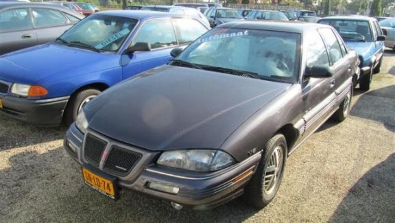 Pontiac Grand Am - 3.0 LE Sedan - 1