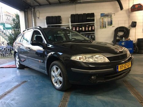 Renault Laguna Grand Tour - 1.6-16V Expression LOOP OF SLOOP - 1