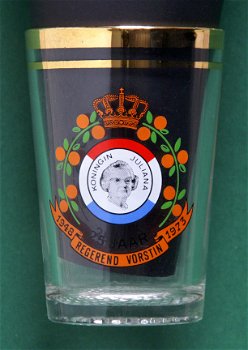 Glas Koningin Juliana 25 jaar regerend vorstin 1948-1973 - 1