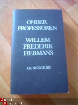 Onder professoren door W.F. Hermans - 1