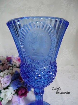 Blauw glas met camee afbeelding - Afbeelding 3