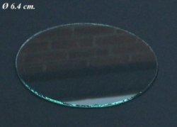 === Vlak glas = ± 6.4 cm. = gebruikt === 33962
