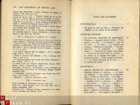 LEO MOULIN**LA VIE QUOTIDIENNE DES RELIGIEUX AU MOYEN AGE** - 4