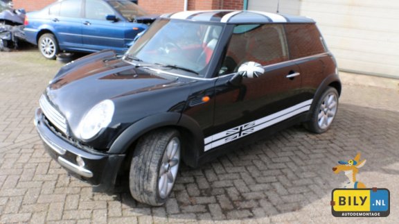 In onderdelen MINI R50 2 2003 bij BILY Autodemontage - 2