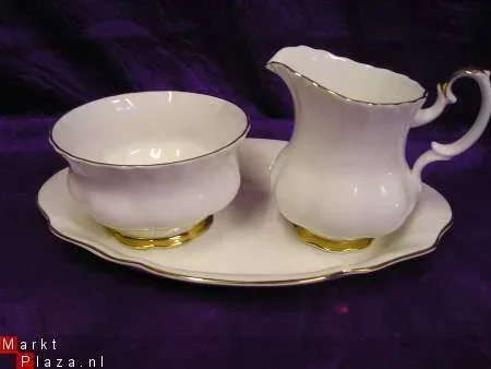 ROYAL ALBERT, made in England... VAL D`ÒR - 1