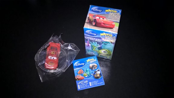Disney Cars LIGHTNING McQUEEN Micro World 5cm lang - nr. 1