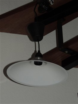 Eenvoudige aluminium hanglamp. - 1
