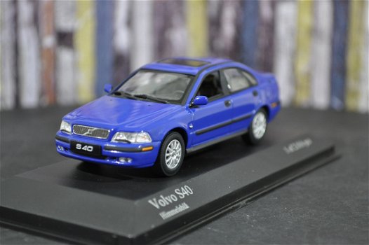 Volvo S40 blauw 1:43 Minichamps - 2