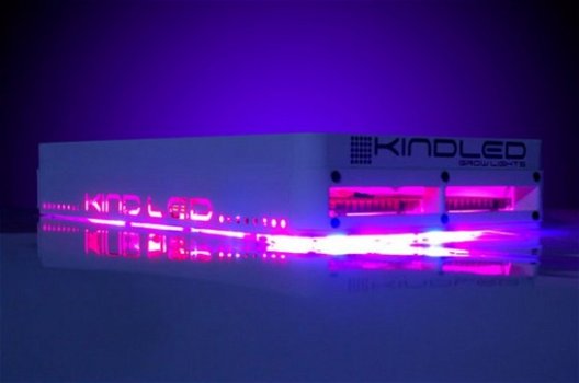 KIND L450 LED Kweeklamp (270 Watt) - 2