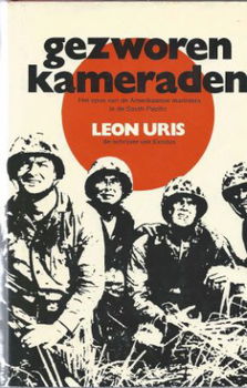 LEON URIS**GEZWOREN KAMERADEN**UDH**RODE KARTONNEN HARDCOVER - 1